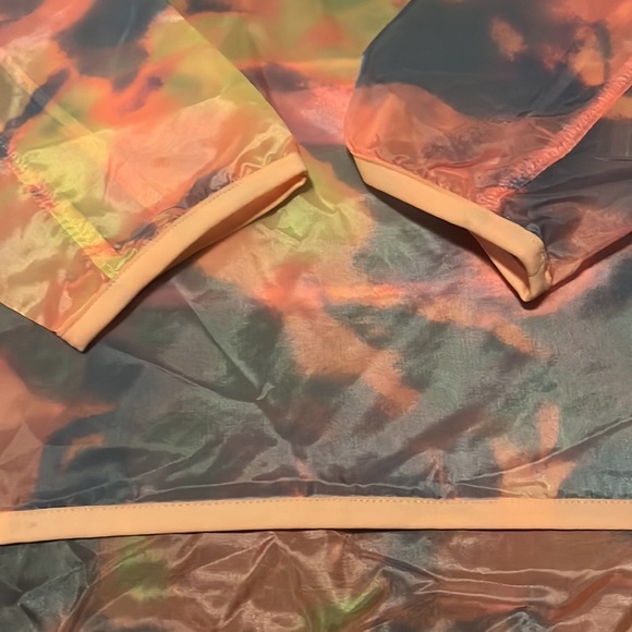 Under Armour Pastel Swirl Dye Half Zip Hoodie Windbreaker - Picture 6 of 7